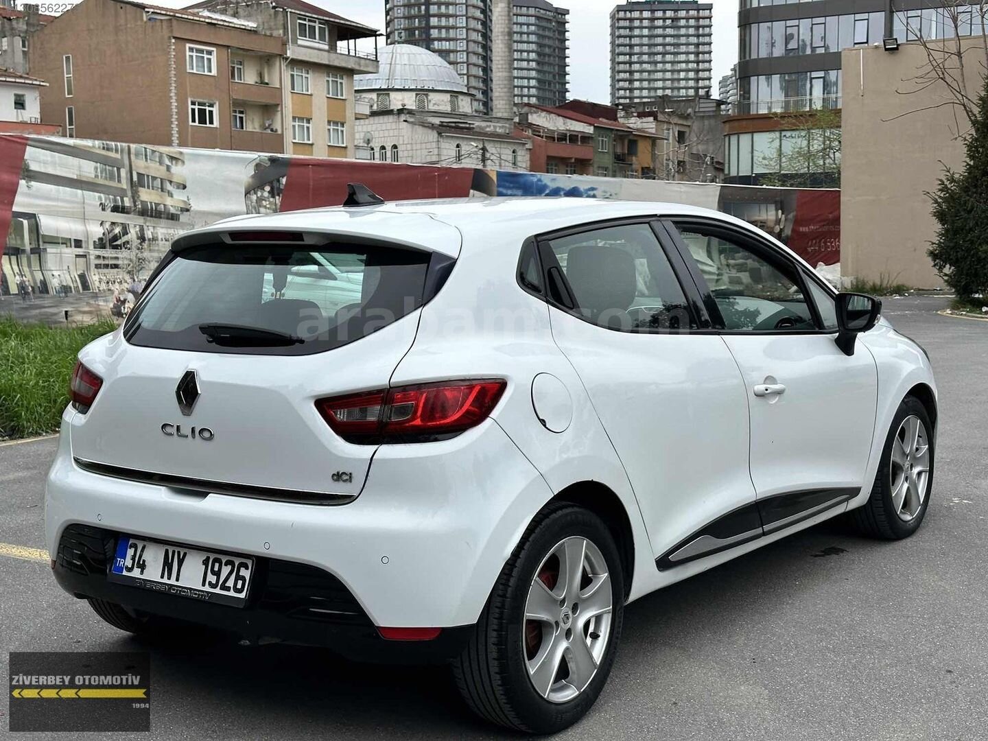 Galeriden Renault Clio 1.5 dCi Icon 2016 Model İstanbul 168.000 km Beyaz 5
