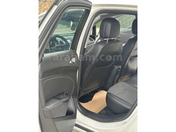 BAKIMLI OPEL ASTRA J COSMO