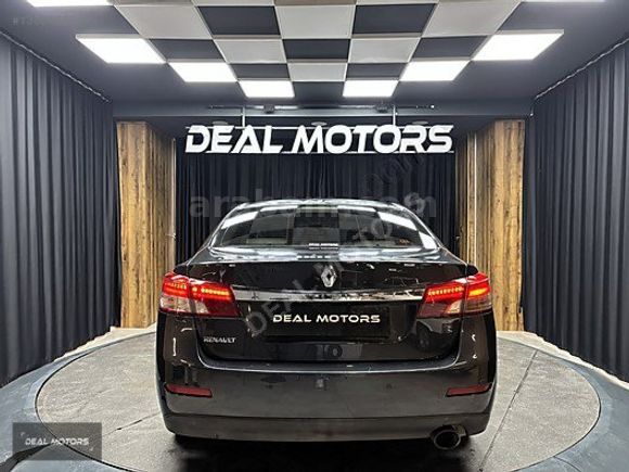 DEAL MOTORS DEĞİŞENSİZ LATİTUDE OTOM.KREDİ&SENET-SİGORTA HEDİYE