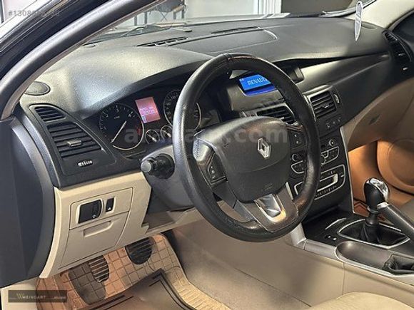 WEINGART AUTO - SADECE 140.000 KM'DE BAKIMLI LATITUDE PRIVILEGE