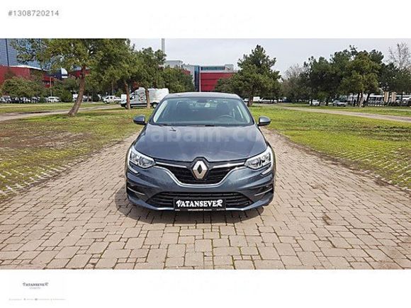 VATANSEVEROTO 2024 MEGANE 1.3TCe 140hp TOUCH 43.000KM K.12TAKSİT
