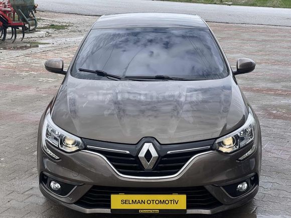 HATASIZ BOYASIZ ÖZEL RENK MEGANE