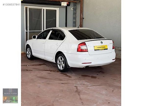 HARUN PLAZADAN DÜŞÜK KM SKODA OCTAVİA