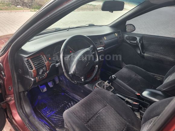97 model vectra CD cam gibi tertemiz