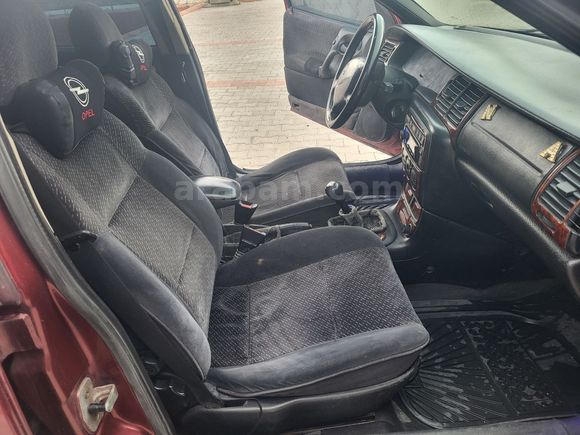 97 model vectra CD cam gibi tertemiz
