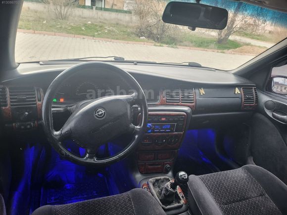 97 model vectra CD cam gibi tertemiz