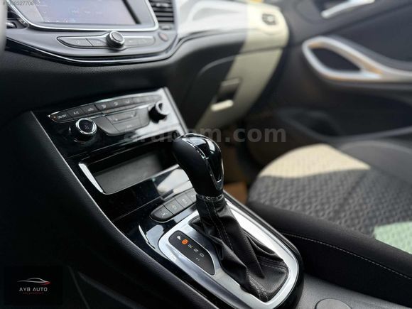 AYB AUTO'dan 2020 OPEL ASTRA 1.5 D GS LİNE 122 HP DİZEL OTOMATİK