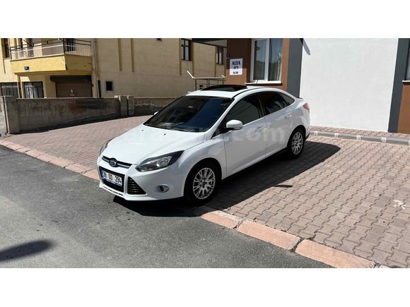 İlk Sahibinden Ford Focus 1.6 TDCi Titanium  Sunrooflu