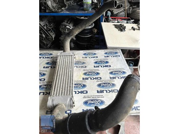 Ford Transit v347 2.4 Tdci Orijinal İntercooler Radyatörü
