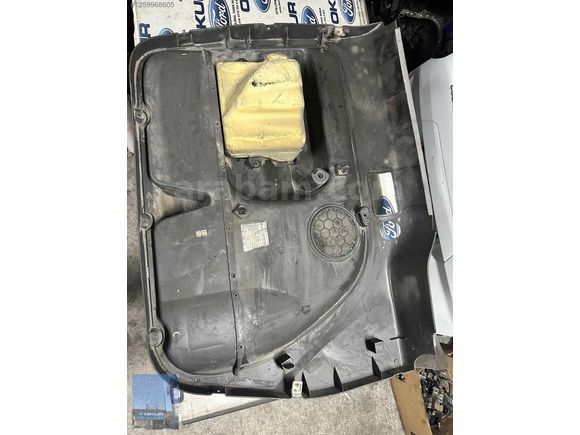 2t14-v23890 Ford Connect Orijinal Sağ Ön Kapı Döşeme