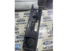 Et76-r045b55 Ford Courier Orijinal Orta Konsol