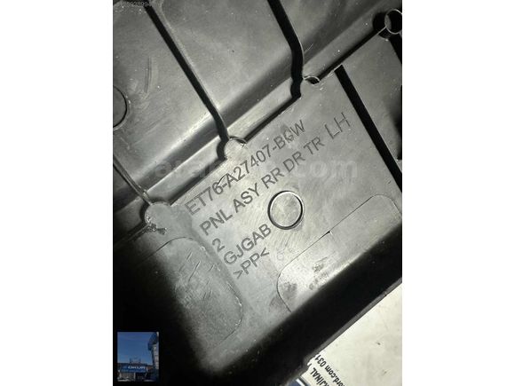 Et76-a27407 Ford Courier Orijinal Sol Arka Kapı Döşemesi