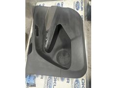Et76-v23942 Ford Courier Orijinal Sağ Ön Kapı Döşemesi