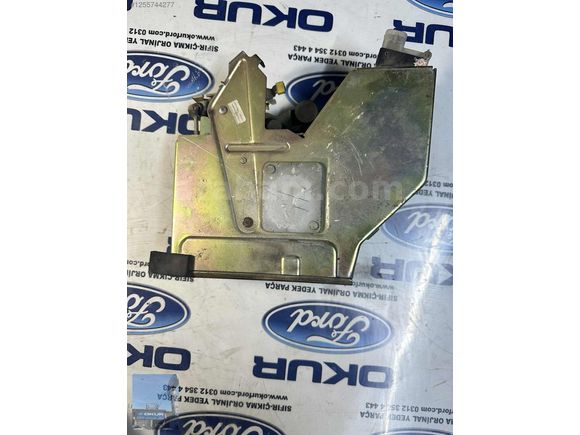 8T16 V264A32 Ford Connect Sağ Sürgülü Orijinal Kapı Kilidi