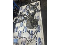 2t1t-14a067 Ford Connect Orijinal Sigorta Tesisatı