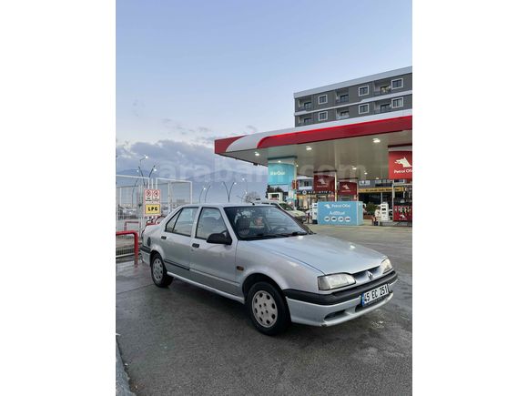Sahibinden Renault R 19 1.4 Europa RNA 2000 Model  Gri (Gümüş)