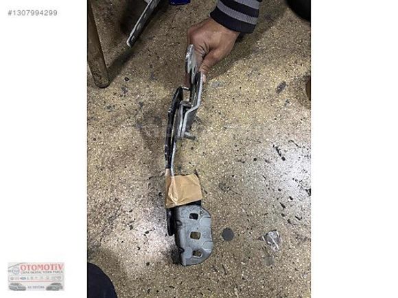 FORD COURİER SAĞ SOL MOTOR KAPUT MENTEŞESİ ORJINAL