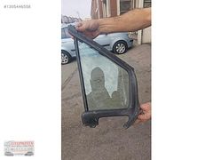 FORD COURİER SOL ÖN KELEBEK CAMI HATASIZ ORJİNAL