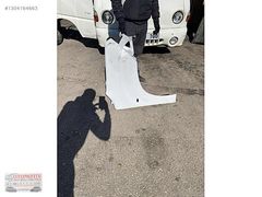 TOYOTA PROACE CITY BEYAZ SAĞ ÖN ÇAMURLUK ORJINAL