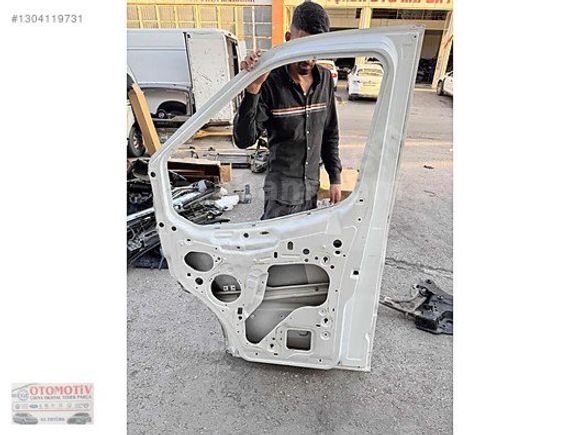 2015/2023 FORD TRANSİT BEYAZ SAĞ ÖN KAPI ORJINAL LOKALLIK