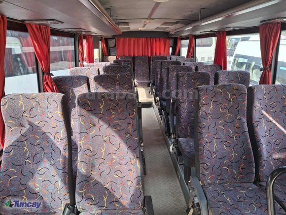 2009 ISUZU ROYBUS C 27+1