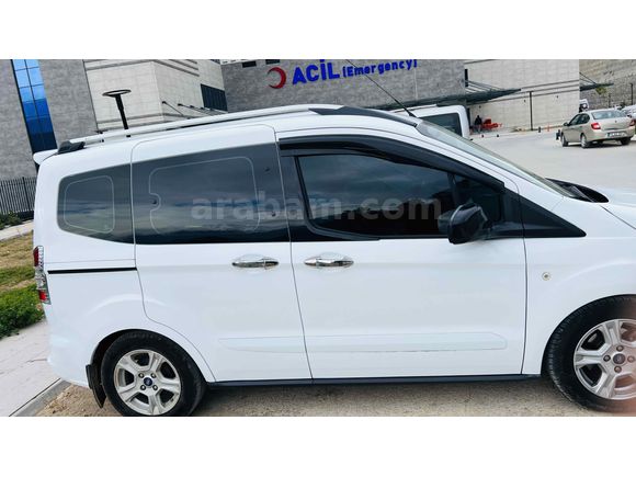 Sahibinden Ford Tourneo Courier 1.5 TDCi Delux 2022 Model  110.000 km Beyaz