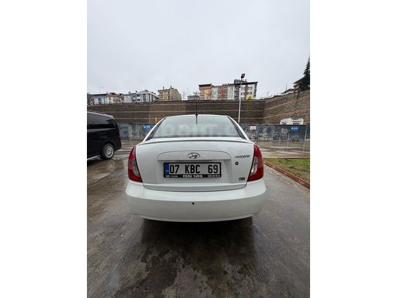 Sahibinden Hyundai Accent Era 1.5 CRDi Select 2011 Model 