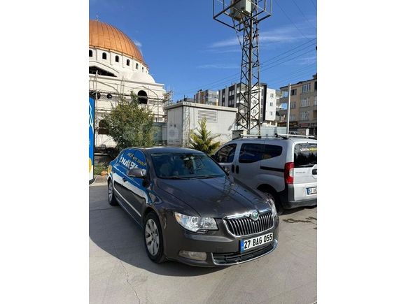 Sahibinden Skoda SuperB 1.6 TDI Comfort 2011 Model Gaziantep