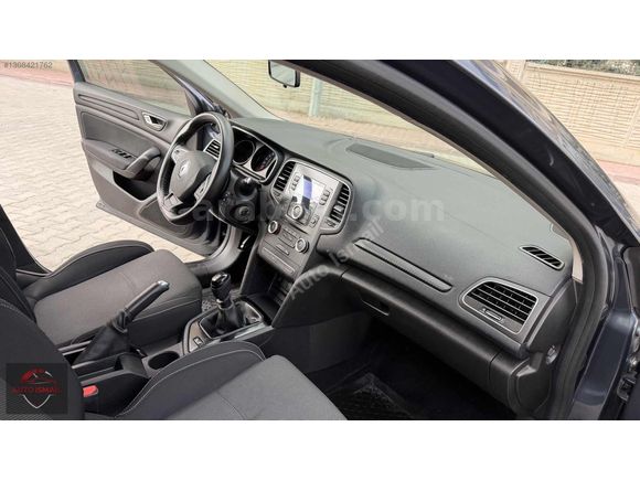 2017 MODEL RENAULT MEGANE 4 JOY 1 PARÇA BOYALI LANSMAN RENGİ