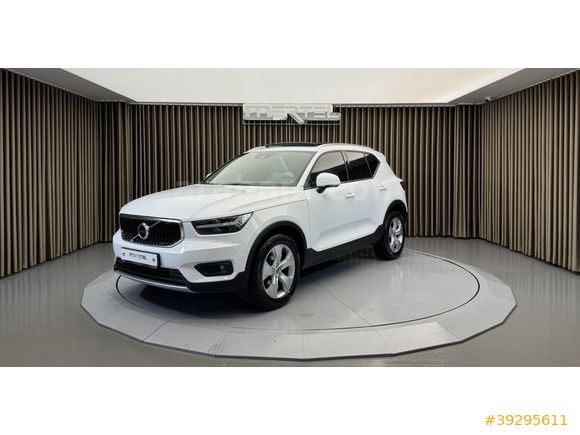 BOYASIZ 42.680 KM'DE 2020 VOLVO XC40 1.5 T3 MOMENTUM GEARTRONIC