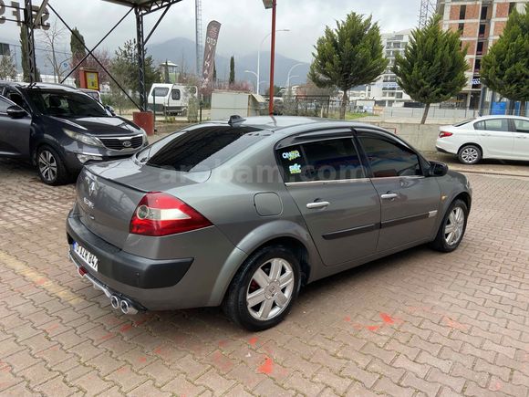 Sahibinden Renault Megane 1.5 dCi Dynamique 2005 Model 