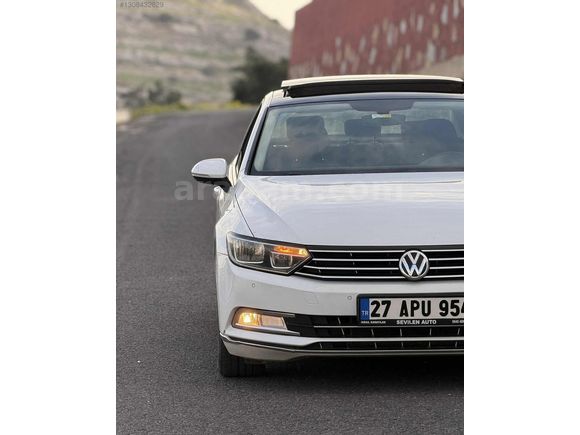 SEVİLEN AUTO dan PASSAT CAM TAVANLI