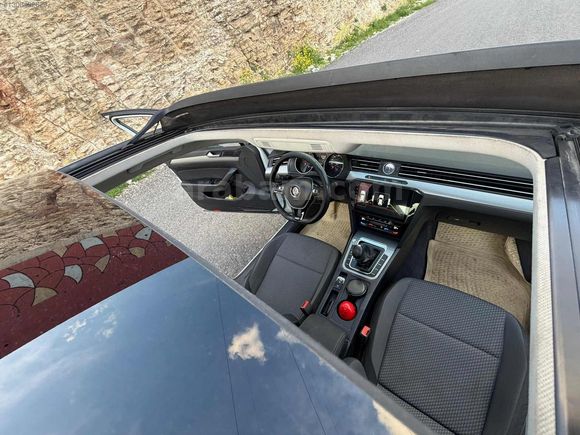 SEVİLEN AUTO dan PASSAT CAM TAVANLI