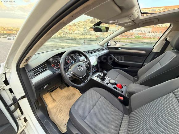 SEVİLEN AUTO dan PASSAT CAM TAVANLI