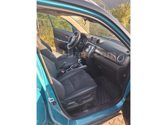 HATASIZ 2024 SUZUKİ VİTARA 1.4 HİBRİT PREMİUM SUNROOF+ÇİFT RENK