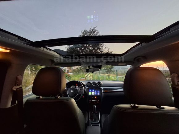 HATASIZ 2024 SUZUKİ VİTARA 1.4 HİBRİT PREMİUM SUNROOF+ÇİFT RENK