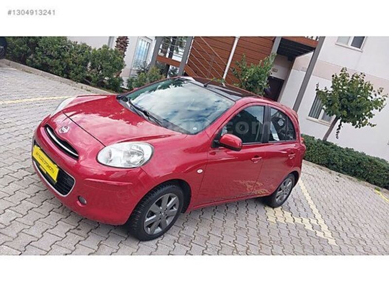 Sadece 63 bin kmde otomatik vites cam tavan özel seri sıfır gibi