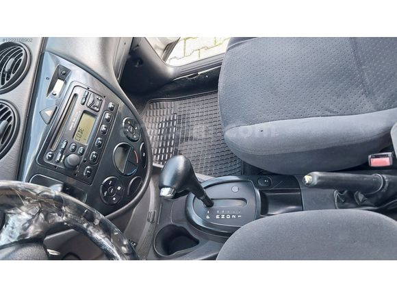 AYYILDIZ otomotivden 1.6 ghia tam otomatik vites ford focus