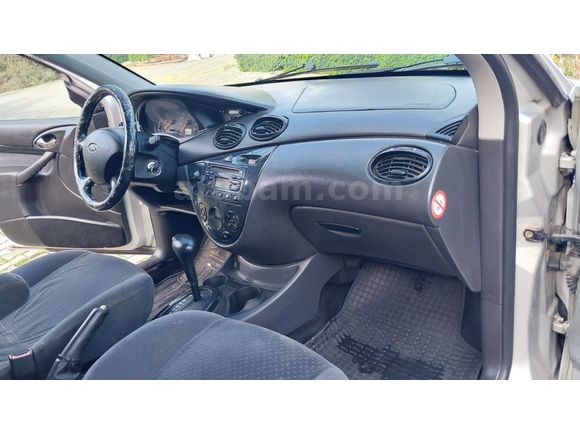 AYYILDIZ otomotivden 1.6 ghia tam otomatik vites ford focus