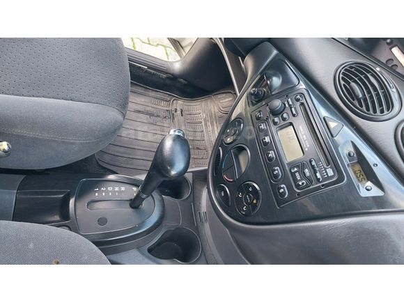 AYYILDIZ otomotivden 1.6 ghia tam otomatik vites ford focus