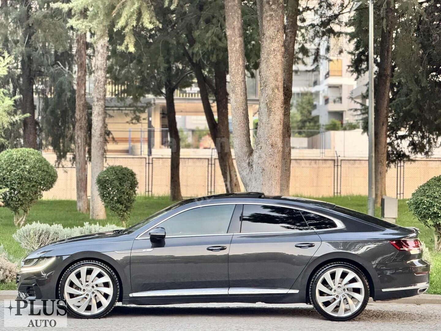 Galeriden Volkswagen Arteon 2.0 TDI R Line 2019 Model Denizli 260.000 km Füme 5