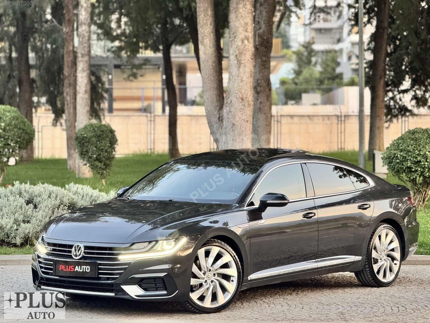 Galeriden Volkswagen Arteon 2.0 TDI R Line 2019 Model Denizli 260.000 km Füme 3
