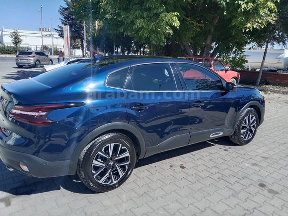 Sahibinden Citroen C4 X 1.2 PureTech Shine 2024 Model