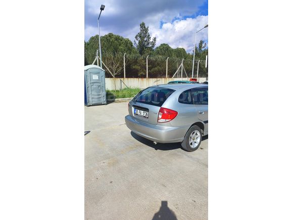 Sahibinden Kia Rio 1.5 Luxury 2005 Model