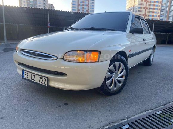 Sahibinden Ford Escort 1.6 CLX 1997 Model 