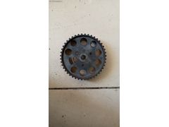 Audi a3 eksantrik dişlisi 04l109 105