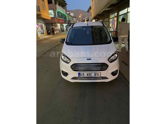   EKSPER RAPORU FOTOĞRAFLARDA AÇIKLAMAYI OKUMADAN GEÇME sahibinden Ford Tourneo Courier 1.5 TDCi Delux 2021 Model. 