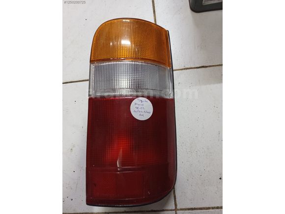 TOYOTA HI-ACE 1998-2002 ARKA STOP SIFIR