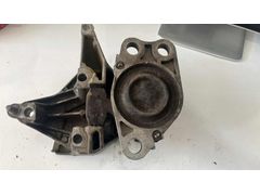 Clio 1.5 dci motor takozu 101849