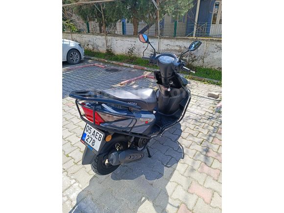 Arora Freedom 125